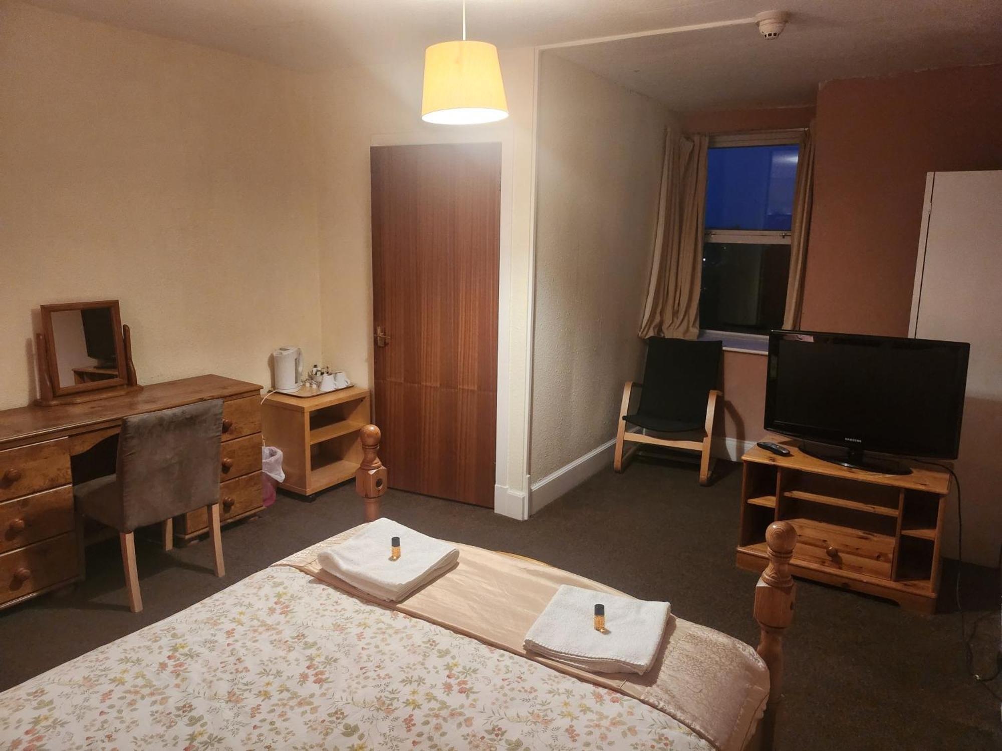 דומפריס Lso Guest House מראה חיצוני תמונה